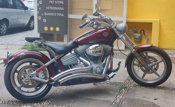 HARLEY-DAVIDSON SOFTAIL ROCKER HARLEY-DAVIDSON SOFTAIL ROCKER